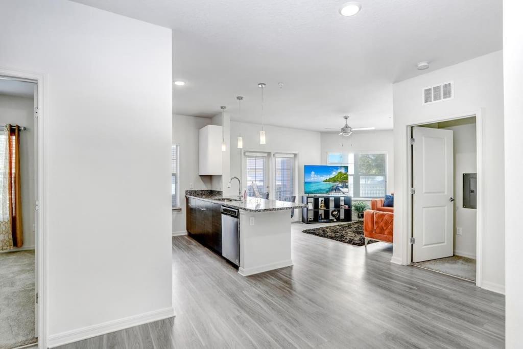 2-Bedroom Eccentric Oasis تامبا المظهر الخارجي الصورة