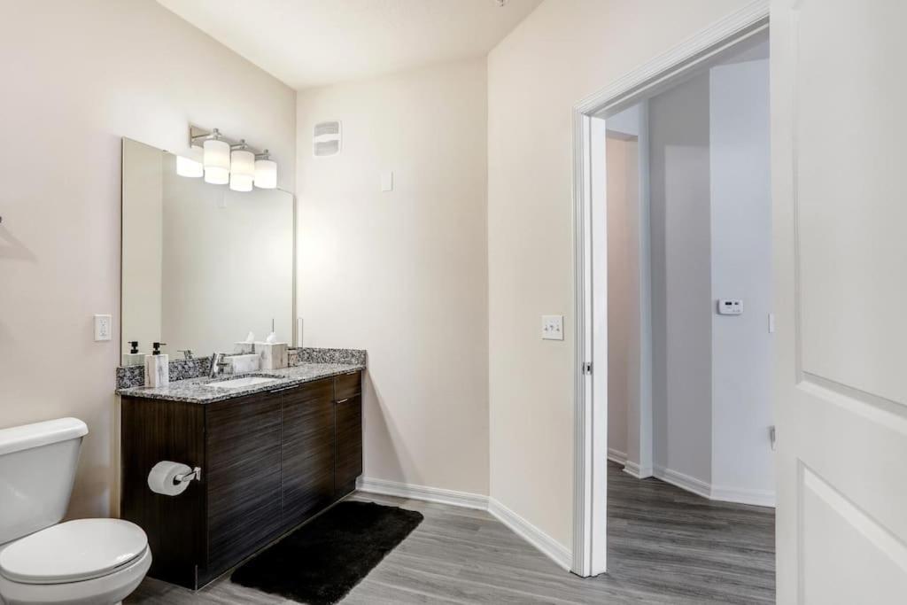 2-Bedroom Eccentric Oasis تامبا المظهر الخارجي الصورة